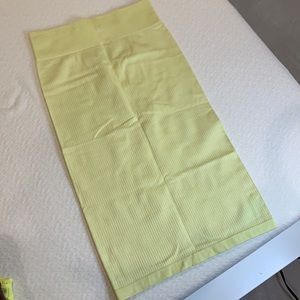 Balance Athletica Linear Midi Skirt - Ray Yellow